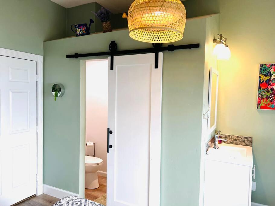 Charming And Cozy Studio Gaslamp! Perfectly Located In San Diego Downtown! Apartment Bagian luar foto